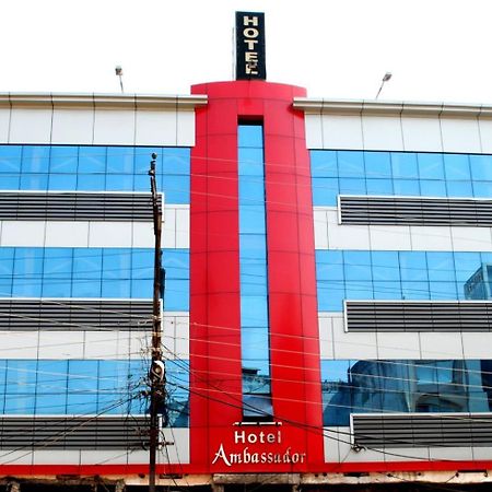 Hotel Ambassador Inn Gwalior Bagian luar foto